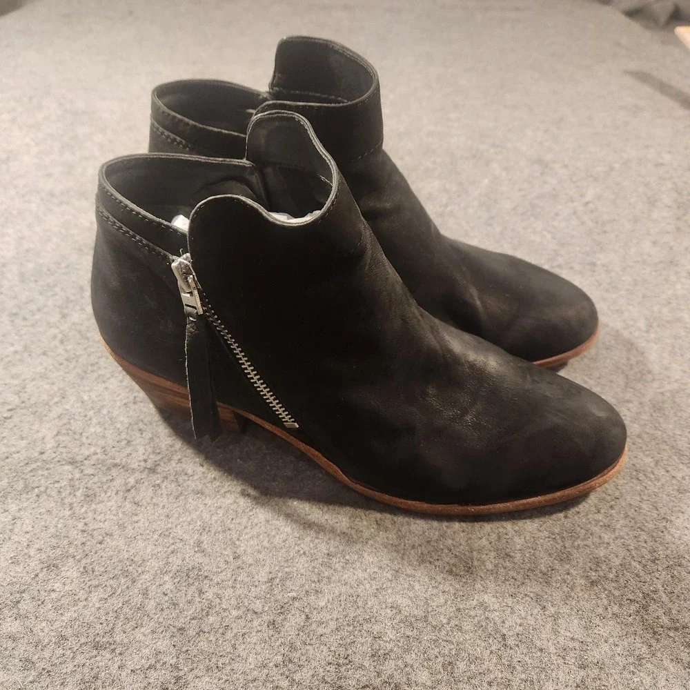 Sam Edelman Boots Womens Size 8.5 W Black Leather Ankle Booties Zip Low Heel - Picture 3 of 6